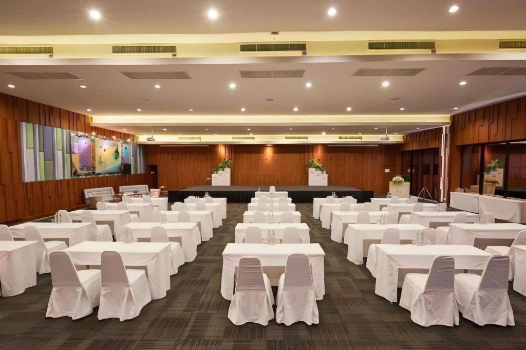Lumphawa Amphawa Resort Samut Songkhram Exteriör bild